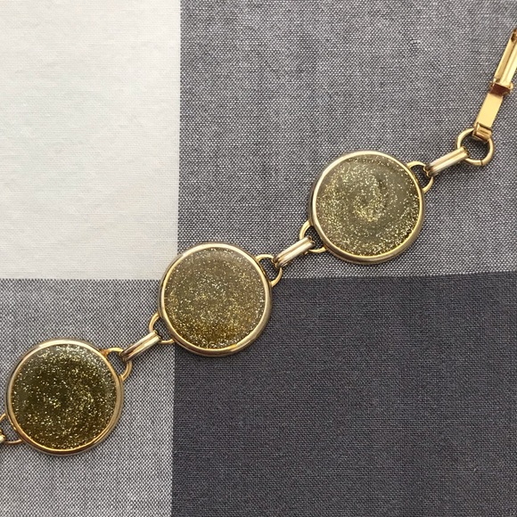 Shimmery Gold-tone Bracelet - Picture 3 of 8